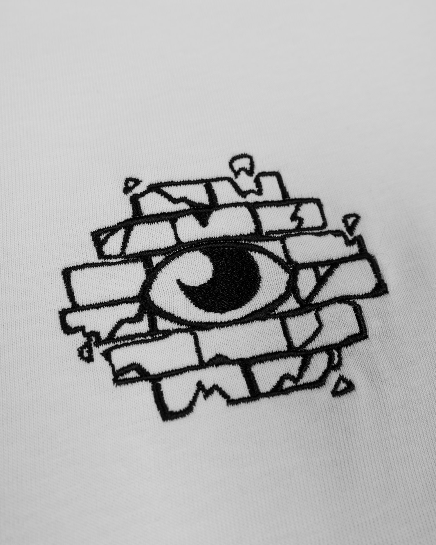 Bazuka/T-Shirt